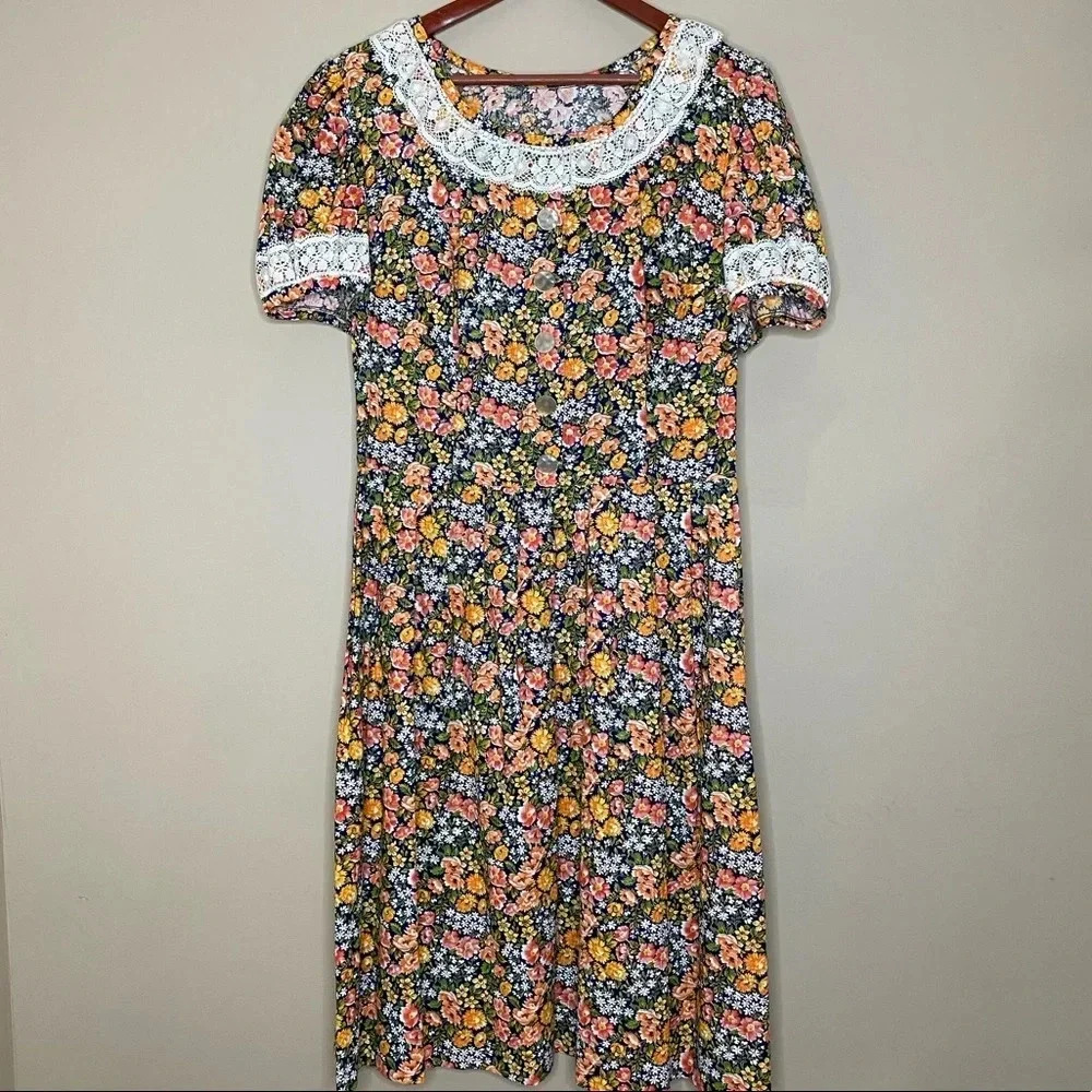 Vintage Handmade Prairie Cottagecore Floral‎ Print Puff Sleeve Midi Dress
